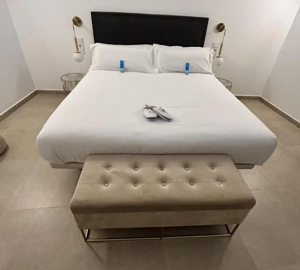 Cas Catala Hotel Sineu  0*, Sineu (Mallorca)